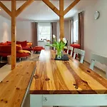 3 Bedroom Cozy In Pulsnitz
