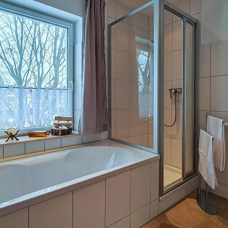 Amazing In With Kitchen *