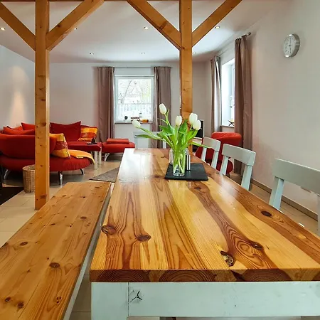 3 Bedroom Beautiful In Pulsnitz