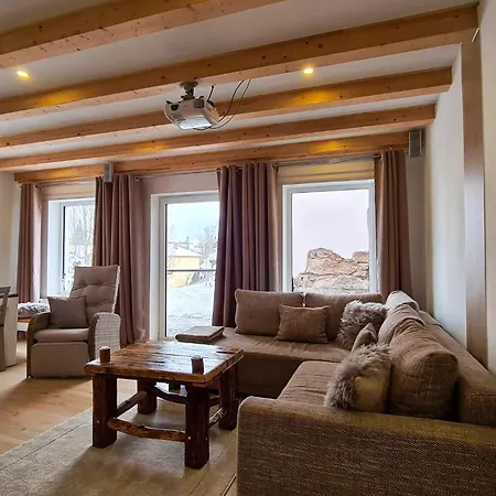 3 Bedroom Beautiful In Pulsnitz