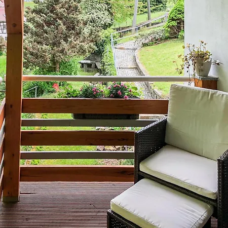 3 Bedroom Cozy In *