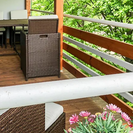3 Bedroom Cozy In Holiday home
